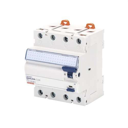 NA-T 4P 40A 300mA Sofortiger Differenzial mit der Referenz GWD4433 von der Marke GEWISS