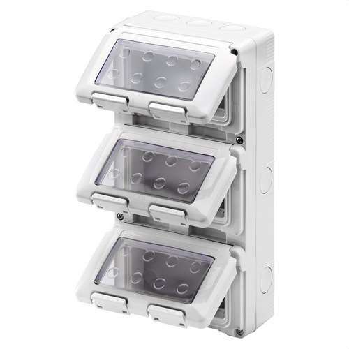Oberflächenbox für SYSTEM Geräte 12 Module IP55 mit der Referenz GW27052 von der Marke GEWISS