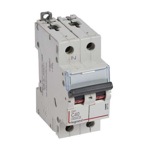 Leitungsschutzschalter DX3 P+N 40A Charakteristik C 6/10kA mit der Referenz 407760 von der Marke LEGRAND