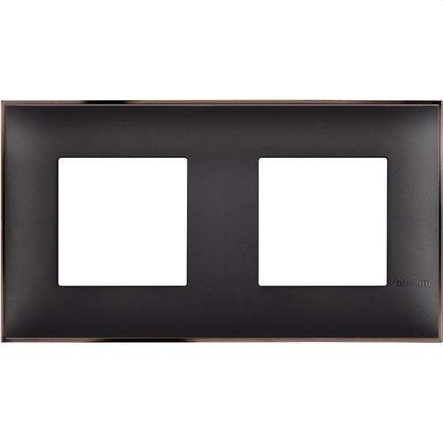 2x2 Modul-Zierrahmen in Schwarz Nickel Classia mit der Referenz R4802M2BH von der Marke BTICINO