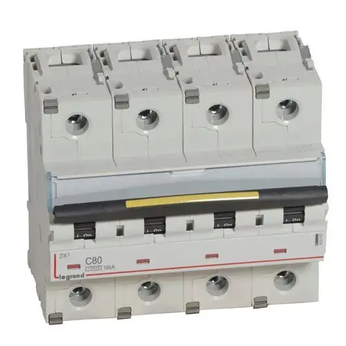 Leistungsschalter DX3 4 Pole 80A mit der Referenz 409362 von der Marke LEGRAND
