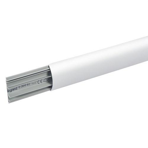 Bodenkanal 75x18mm DLPLUS mit der Referenz 030091 von der Marke LEGRAND