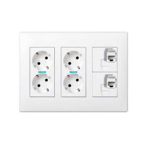 Oberflächen- oder Unterputz-Wandkasten-Set 3 doppelte Elemente mit 2 Doppelsteckdosen und 2 Platten 1 RJ45 6 UTP weiß Simon 500 Cima mit der Referenz 51000307-030 von der Marke SIMON